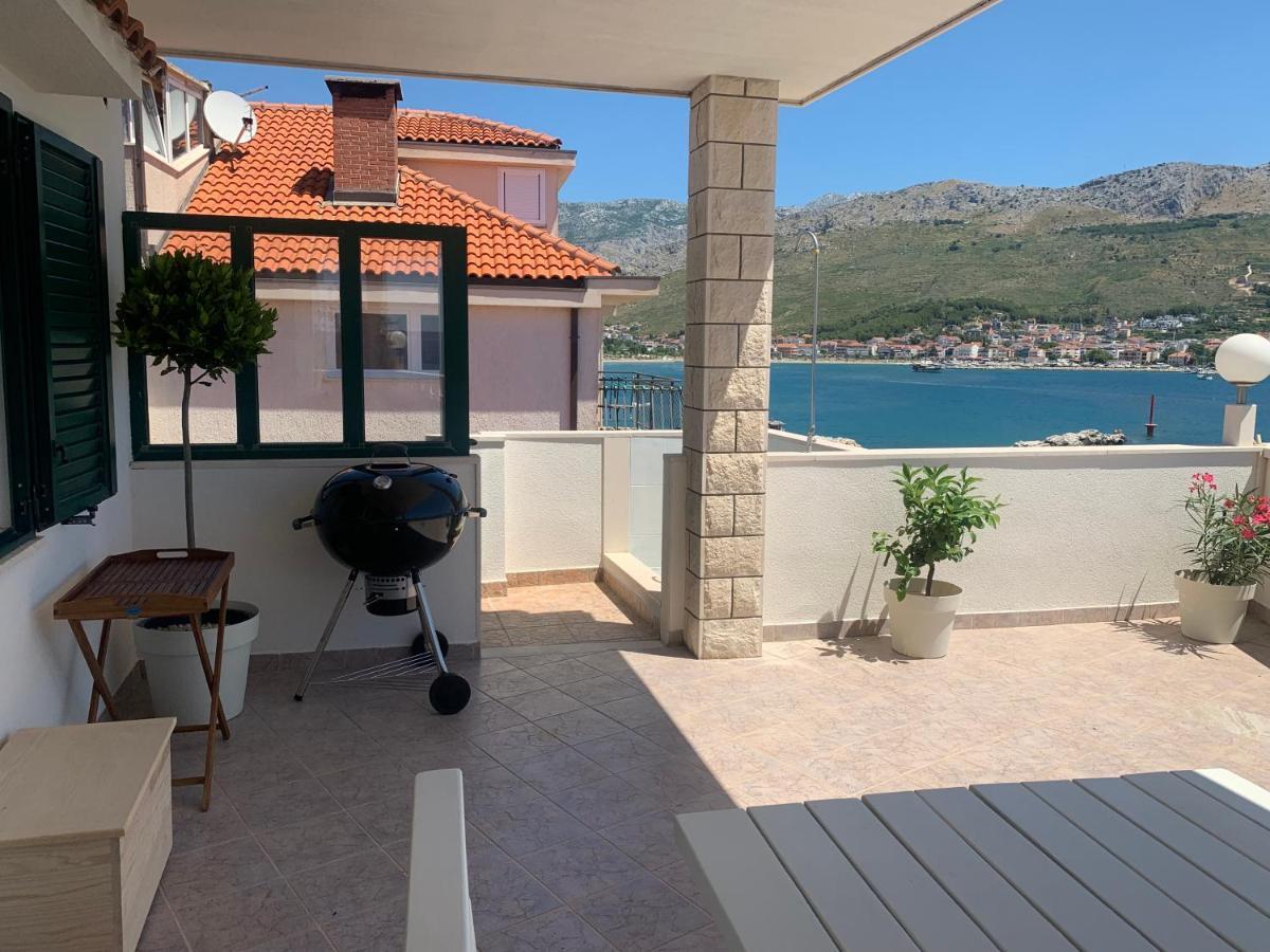 Beachfront Apartments Сплит Экстерьер фото