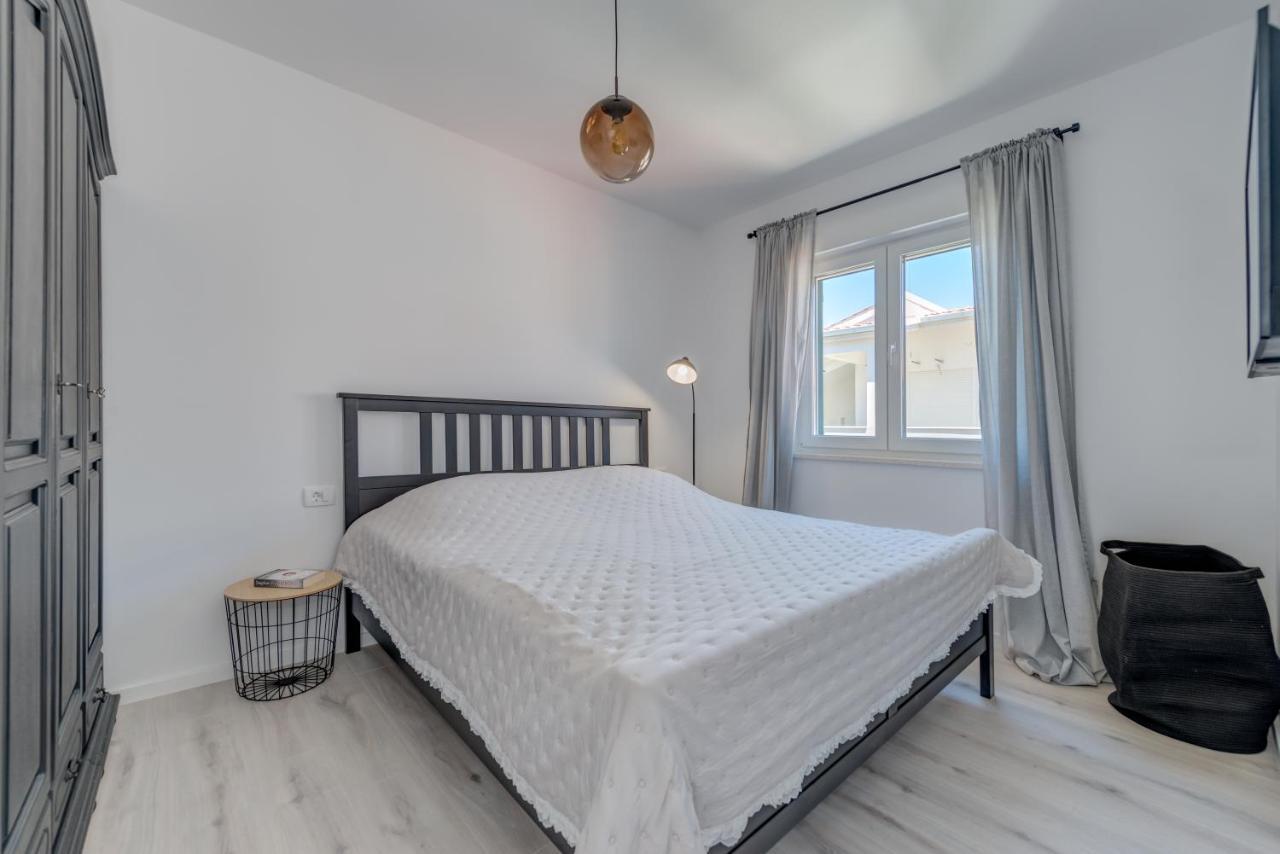 Beachfront Apartments Сплит Экстерьер фото