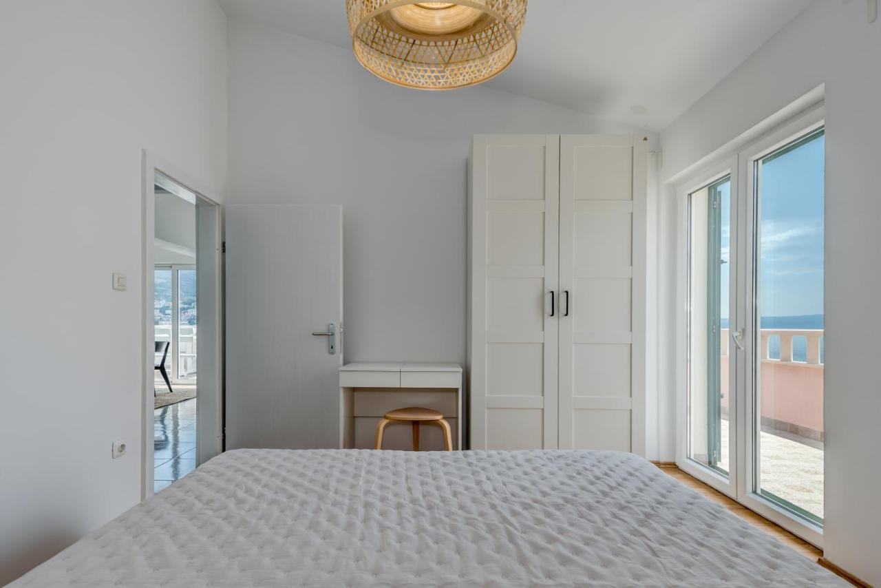 Beachfront Apartments Сплит Экстерьер фото